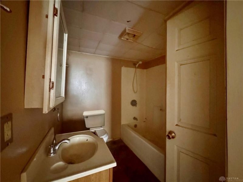 408 N Main Street, West Manchester, OH 45382 Photo 9