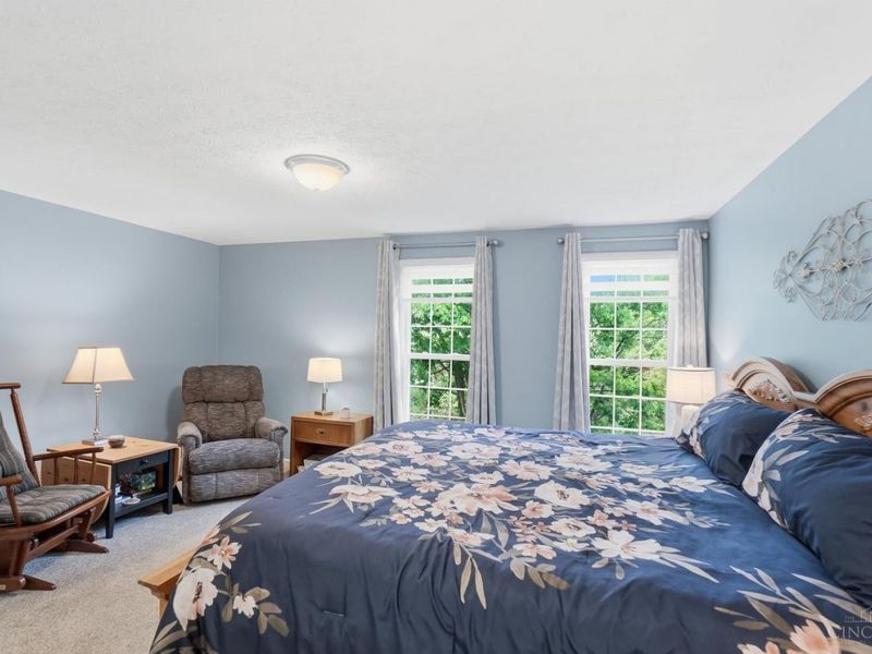 10857 Lakehurst Court, Sycamore Township, OH 45242 Photo 23