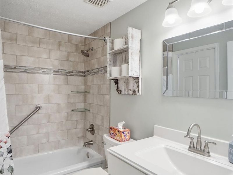 10857 Lakehurst Court, Sycamore Township, OH 45242 Photo 27