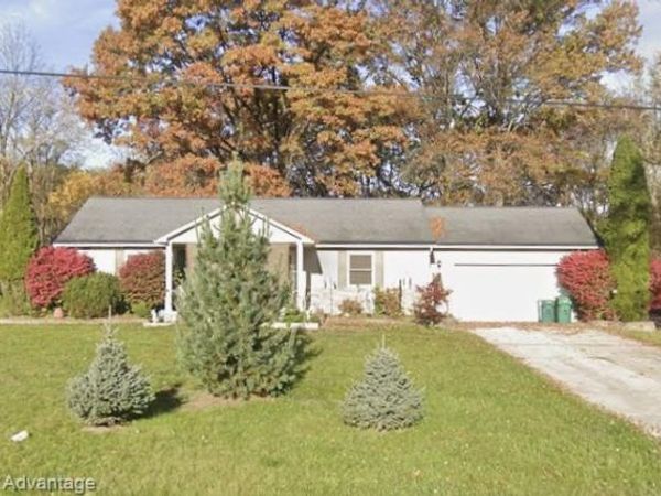 9468 Tobine Street , Romulus, MI 48174