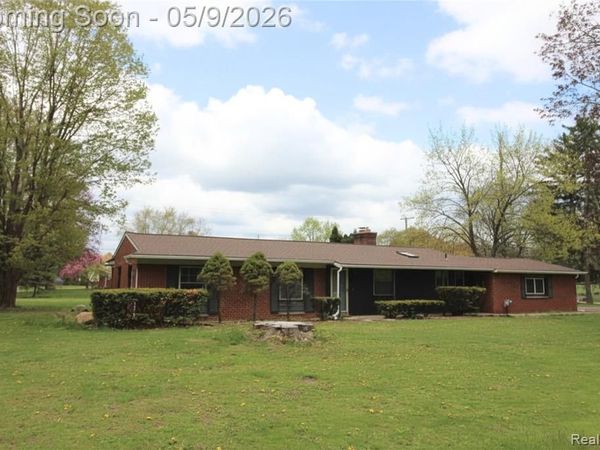 1239 Ashover Drive, Bloomfield Twp, MI 48304