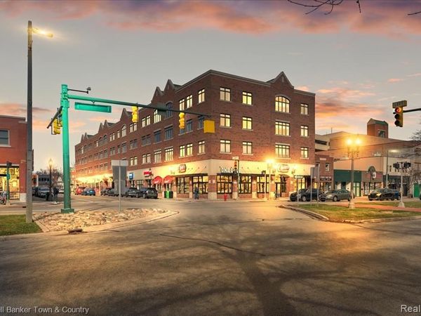220 Mac Avenue , East Lansing, MI 48823