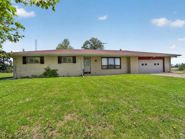 1169 Highway 120, Burlington, WI 53105
