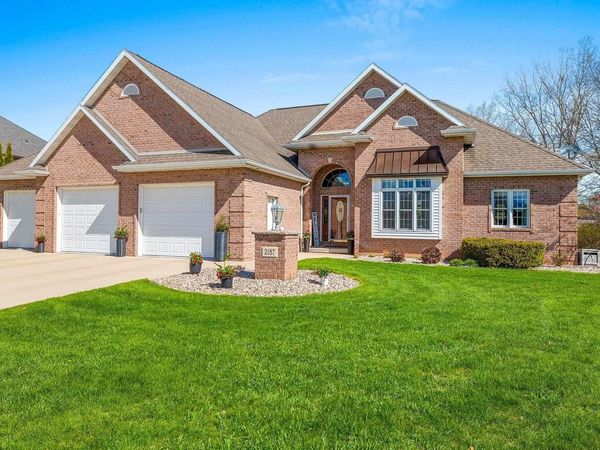 2187 PALMER DRIVE, Green Bay, WI 54311