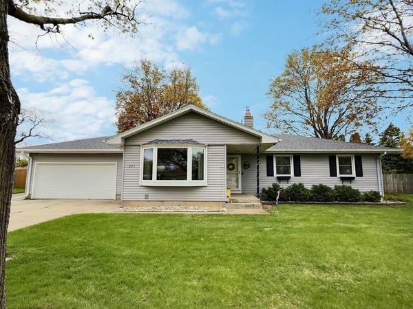 425 GLENDALE AVENUE, Oshkosh, WI 54901