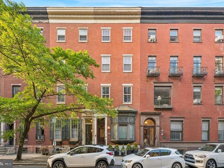 1813 Spruce Street , Unit 2F, Philadelphia, PA 19103 Main Photo
