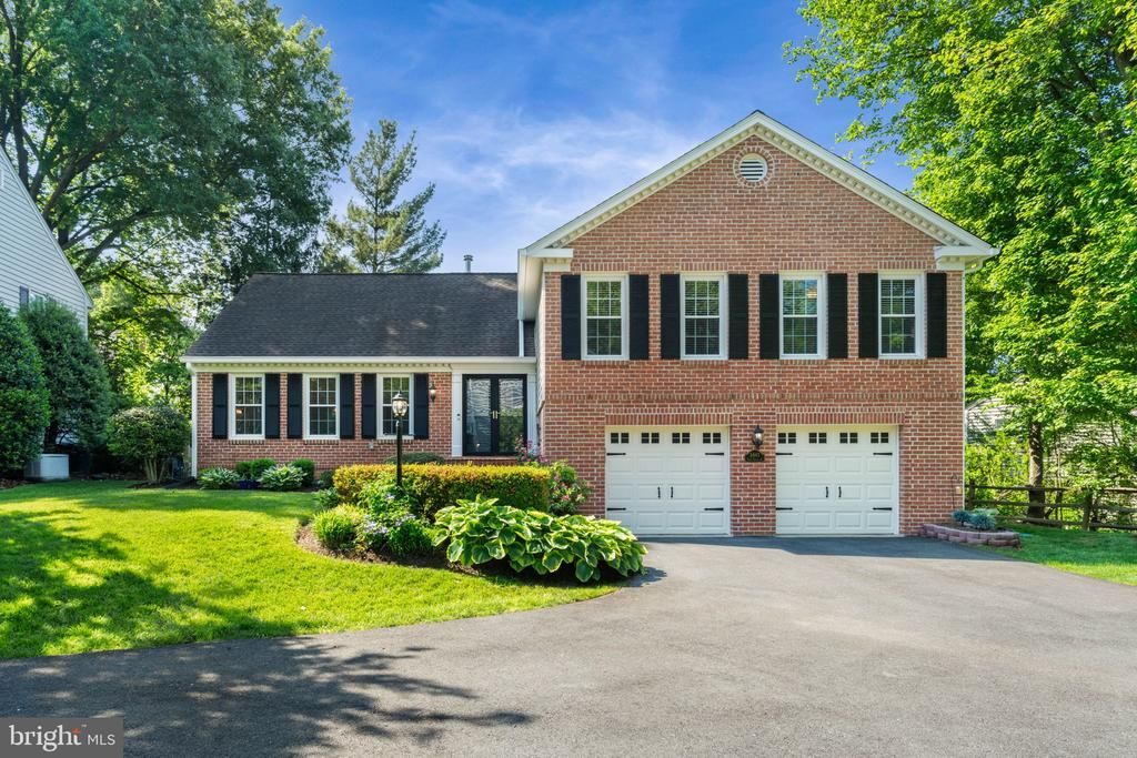 5445 FLINT TAVERN PLACE, BURKE, VA 22015