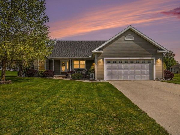 513 Westwind Lane, Ithaca, MI 48847