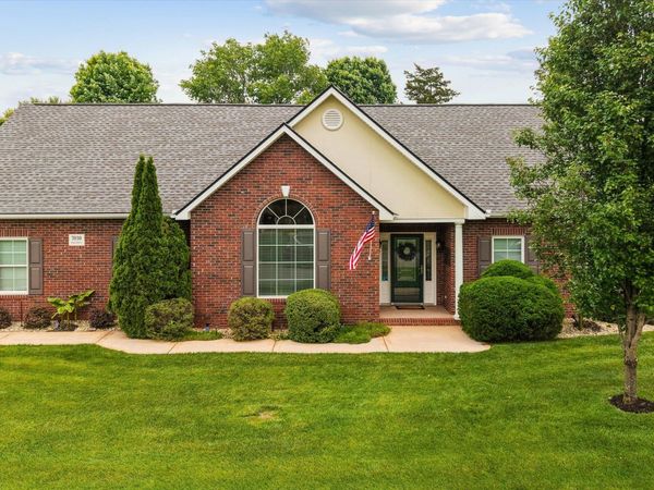 7030 Wyndham Pointe Lane, Knoxville, TN 37931