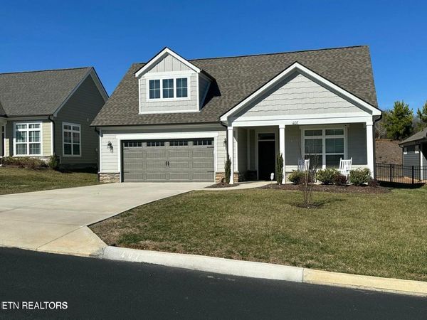 407 Sycamore Place, Loudon, TN 37774