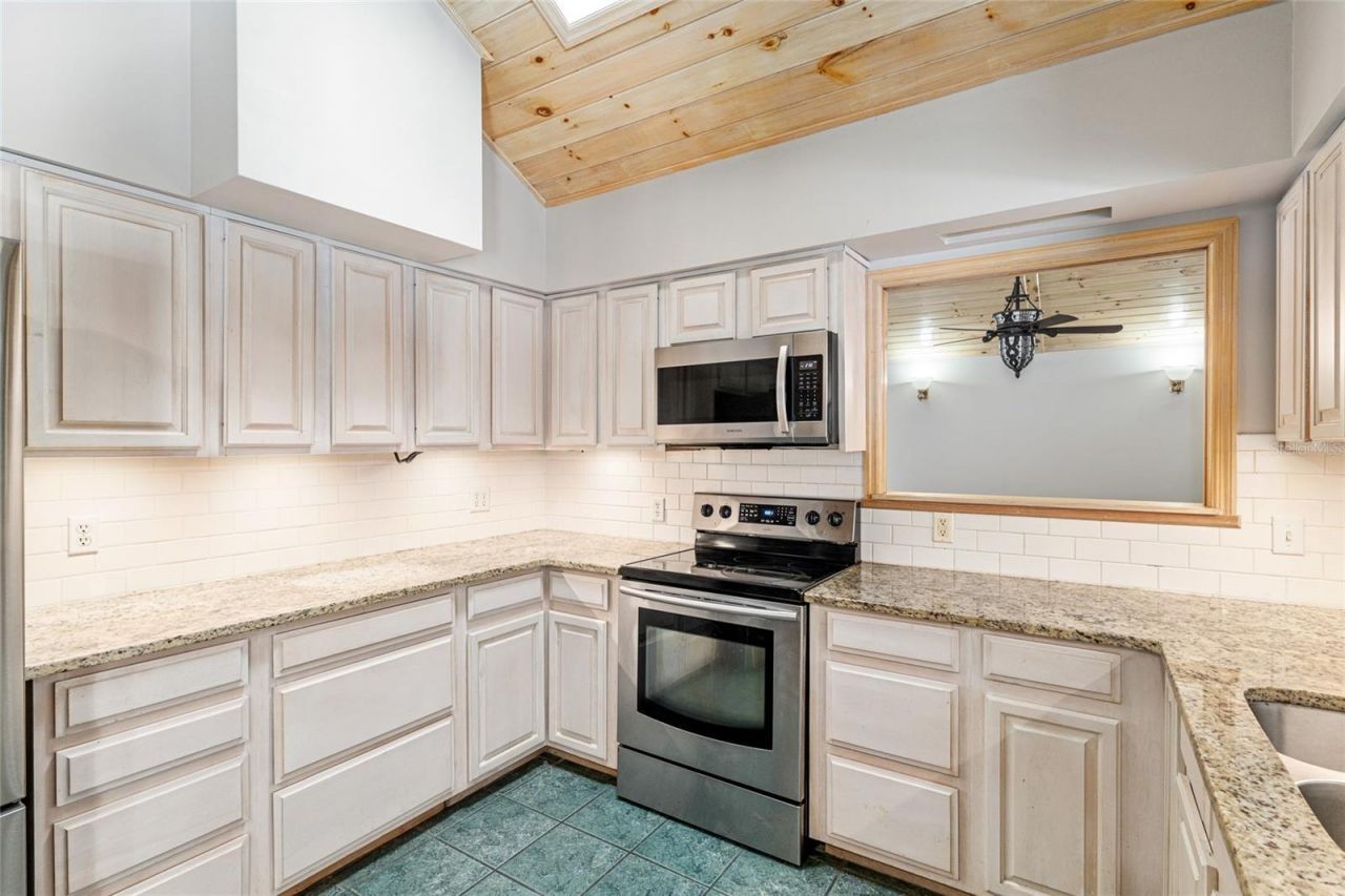 2023 SW 76th Terrace, Gainesville, FL 32607 Photo