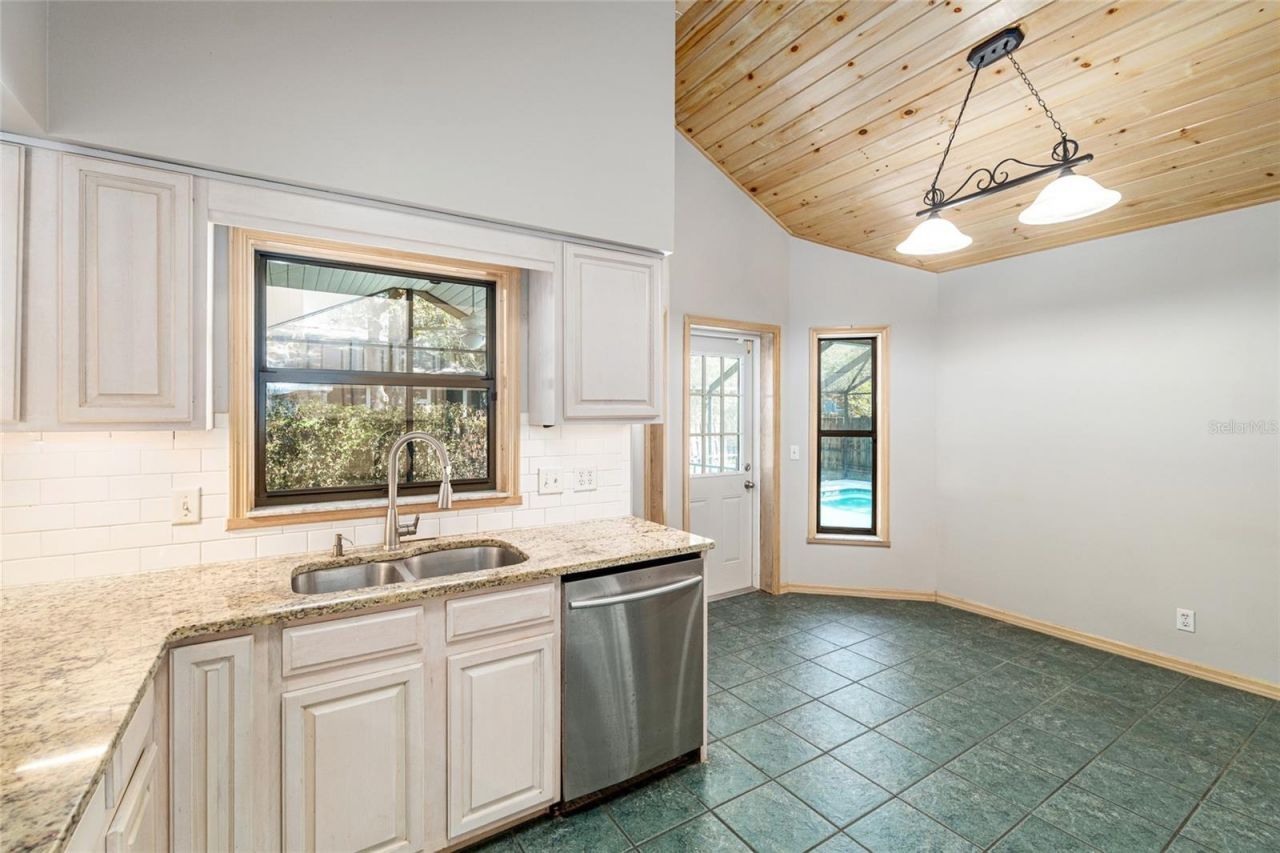 2023 SW 76th Terrace, Gainesville, FL 32607 Photo