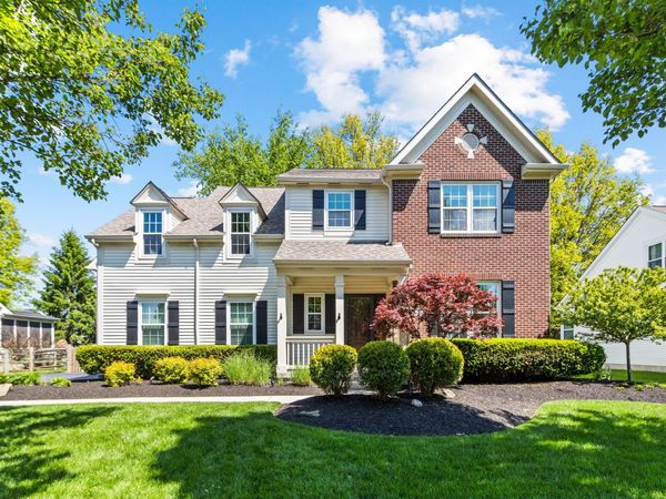 6180 Beaumont Square , Lewis Center, OH 43035