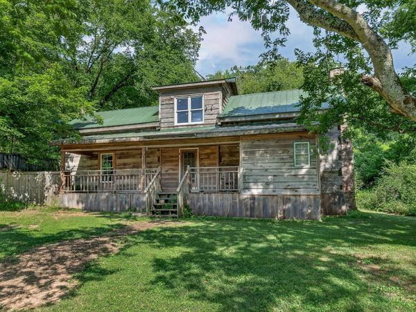 111 Buford Hughey Rd, Dellrose, TN 38453