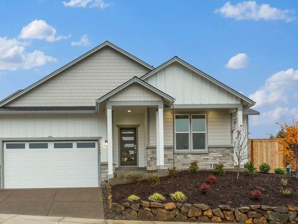 6684 Maddie Nichole St SE, Salem, OR 97306