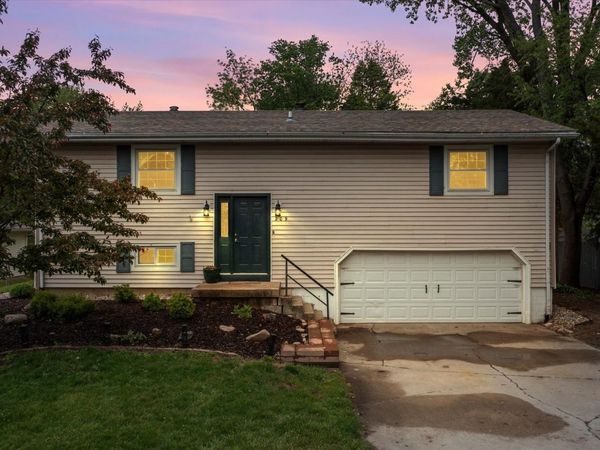209 N Jefferson Street, Mahomet, IL 61853
