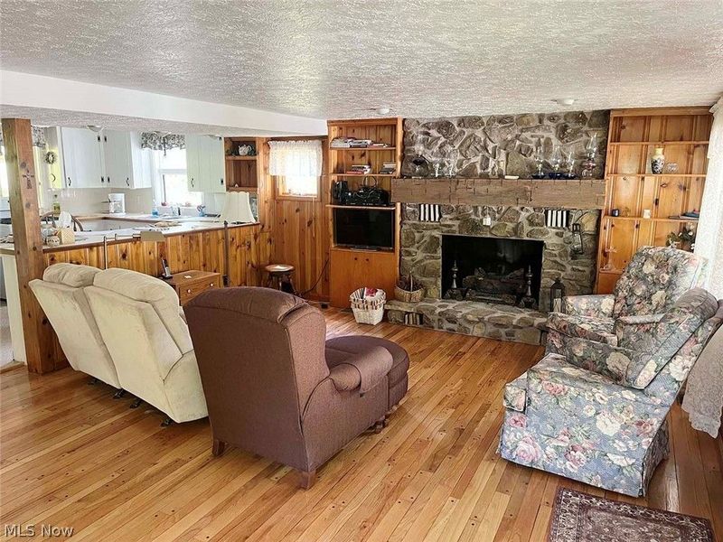 8180 Maple Street SW, Sherrodsville, OH 44675 Photo 10