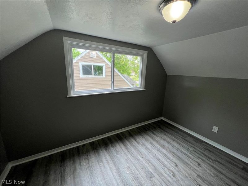 633 Blossom Drive, Lorain, OH 44052 Photo 11
