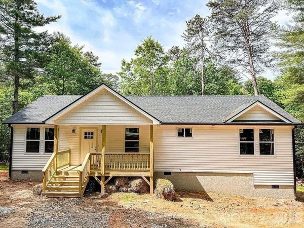 27 Old Pinner Place , Arden, NC 28704