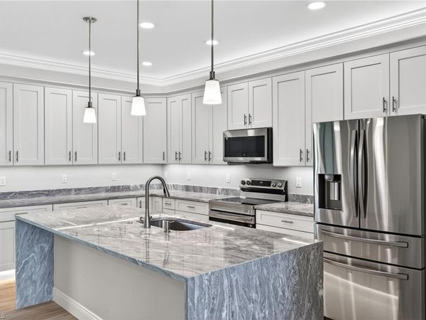 1912 NW 24th TER , CAPE CORAL, FL 33993