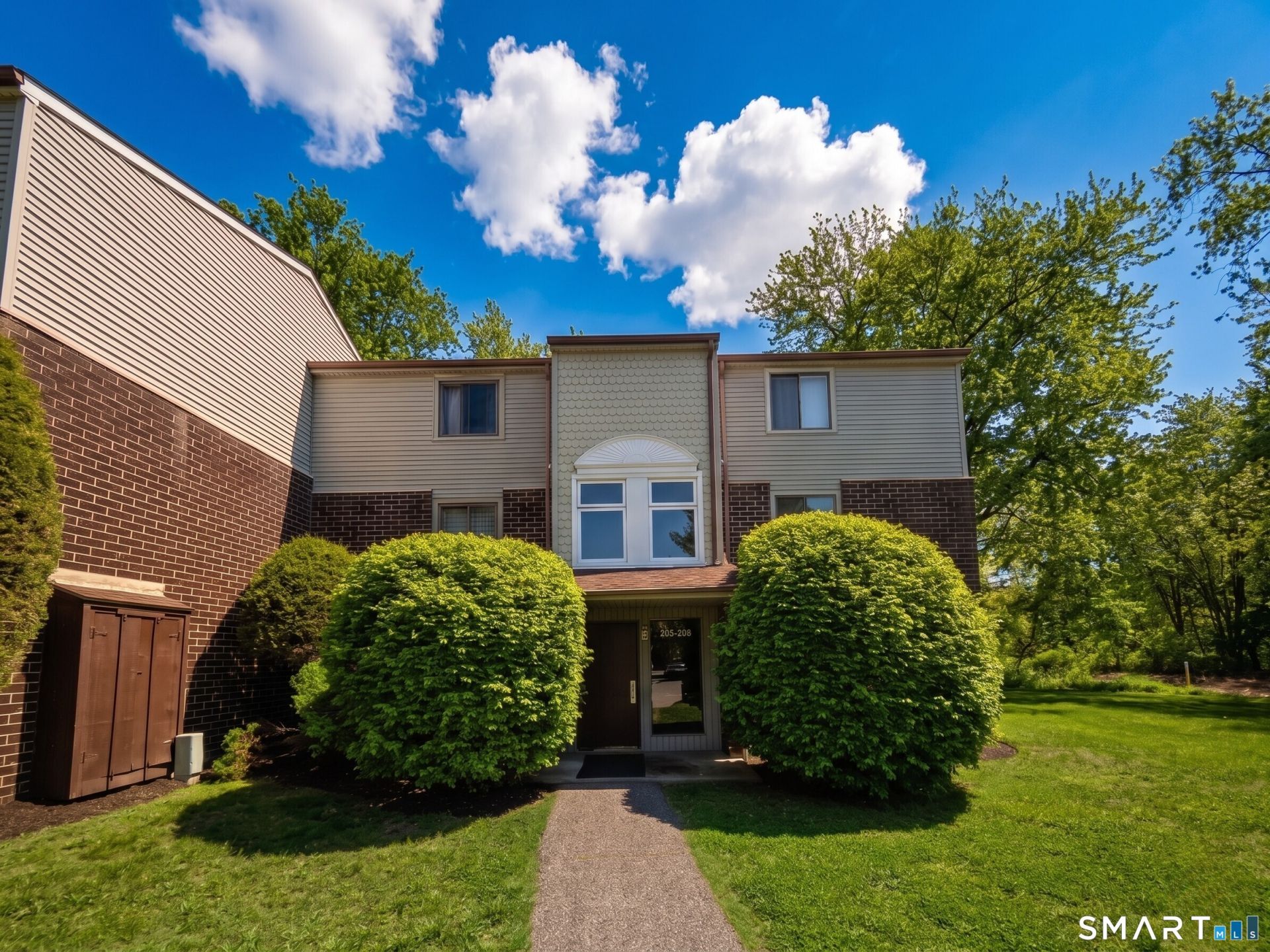 7 Padanaram, Unit 257, Danbury, CT 06811 Main Photo