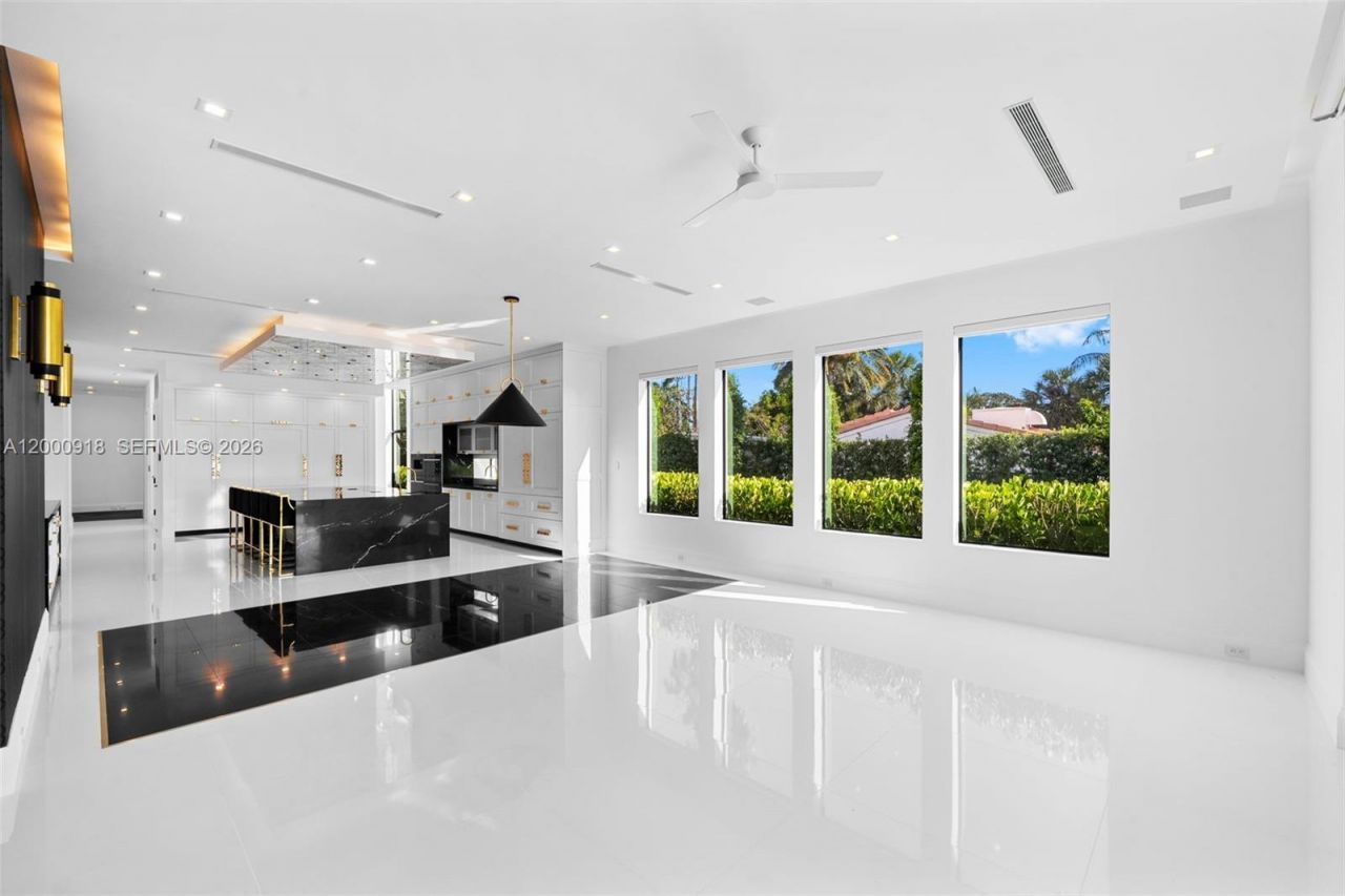 1239 Middle River Dr , Fort Lauderdale, FL 33304 Photo