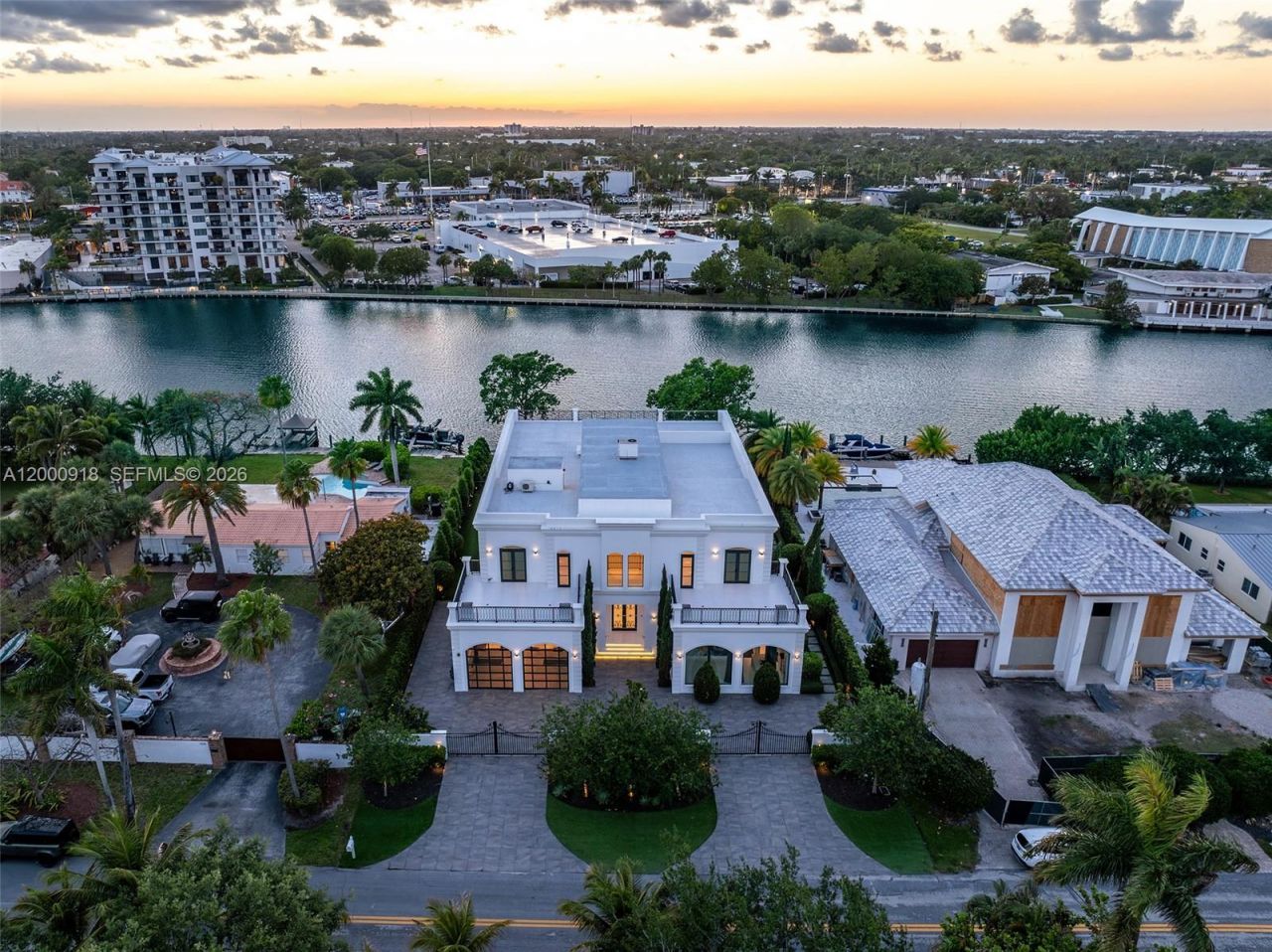 1239 Middle River Dr , Fort Lauderdale, FL 33304 Photo