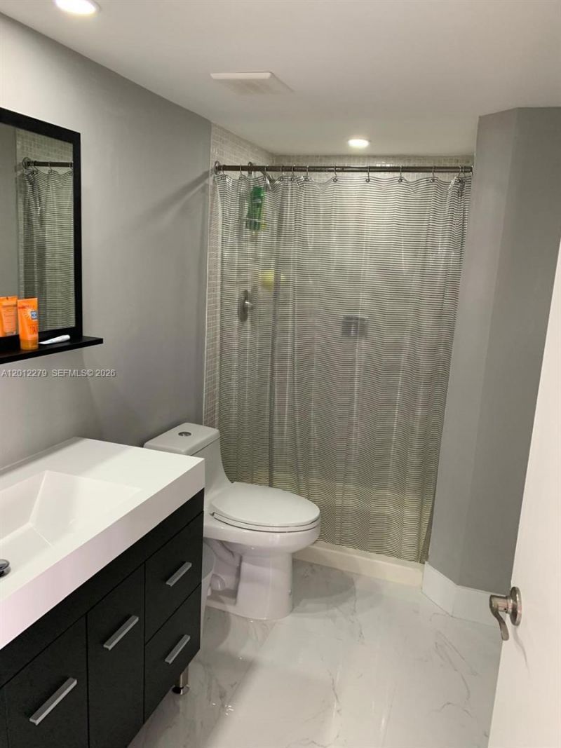 780 NE 69th St, Unit 1210, Miami, FL 33138 Photo