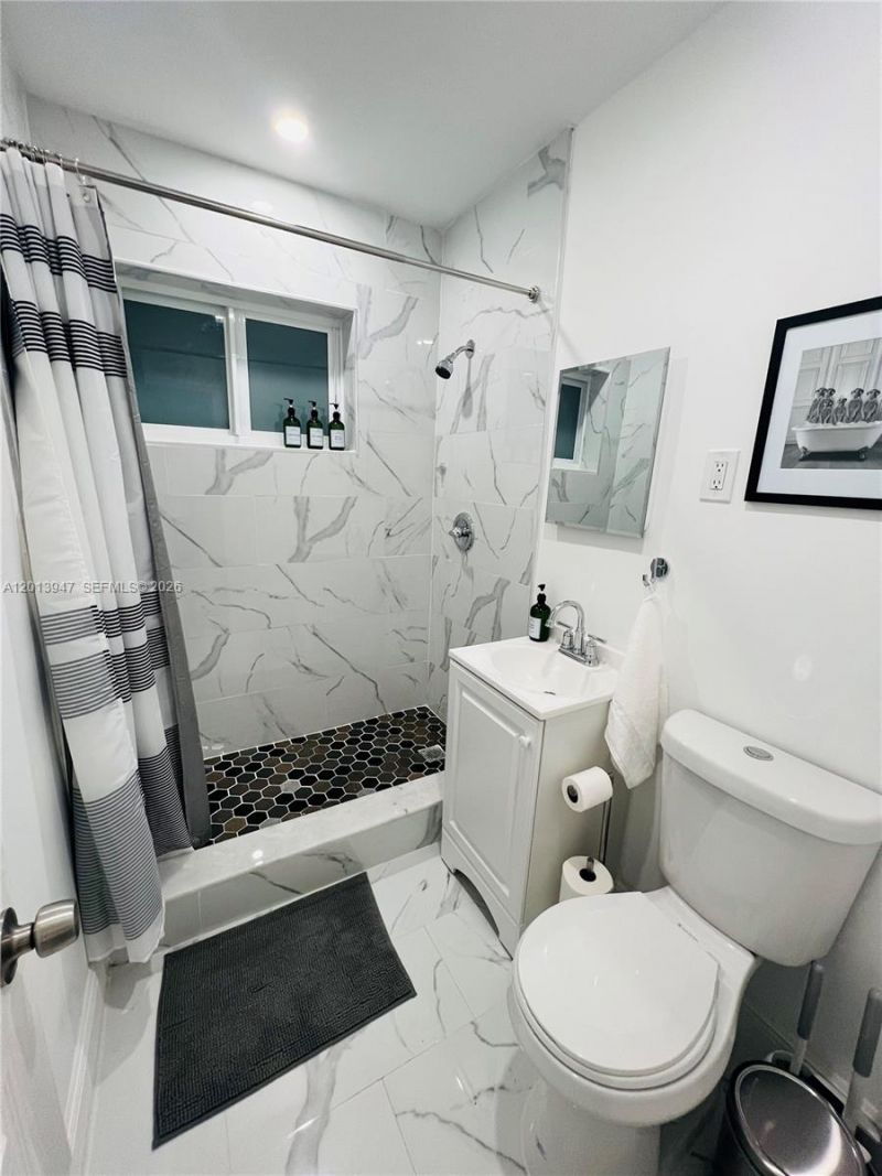 280 NW 55th St , Unit 282, Miami, FL 33127 Photo