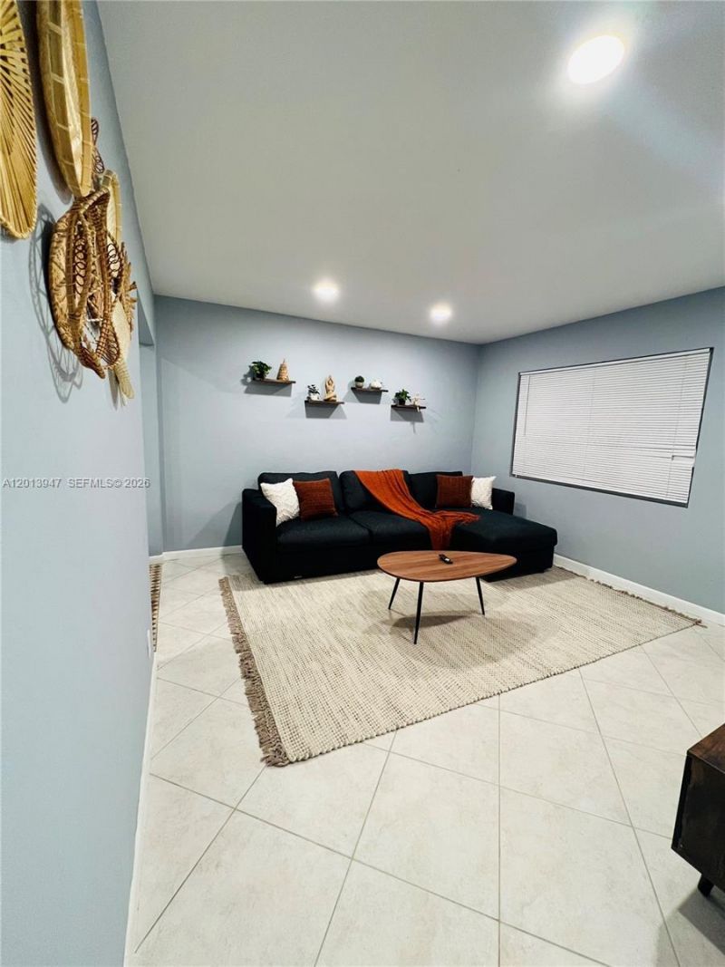 280 NW 55th St , Unit 282, Miami, FL 33127 Photo