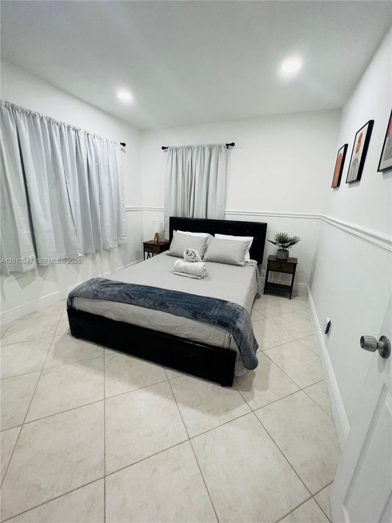 280 NW 55th St , Unit 282, Miami, FL 33127 Photo
