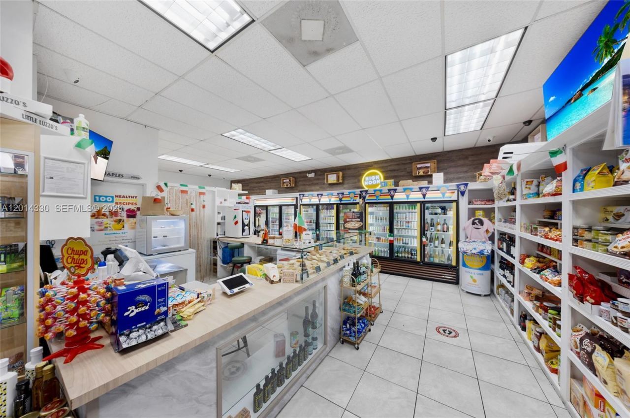 800 West Ave, Unit 338, Miami Beach, FL 33139 Photo
