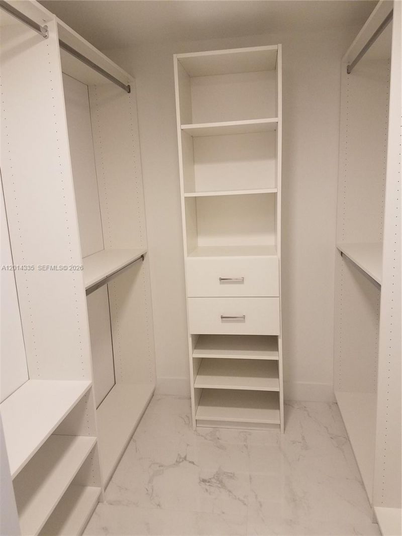 488 NE 18th, Unit 2006, Miami, FL 33132 Photo