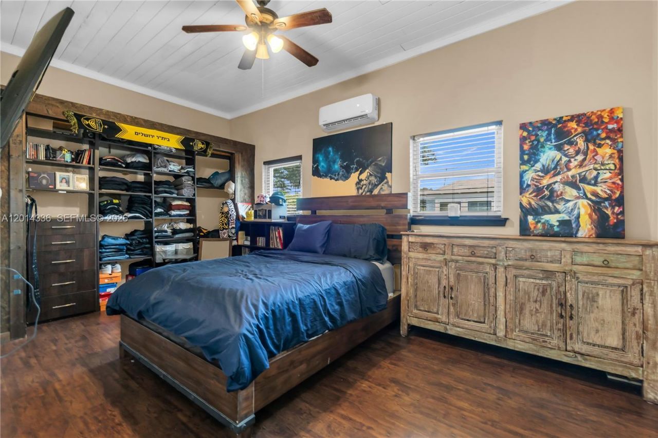 2533 Johnson St, Hollywood, FL 33020 Photo