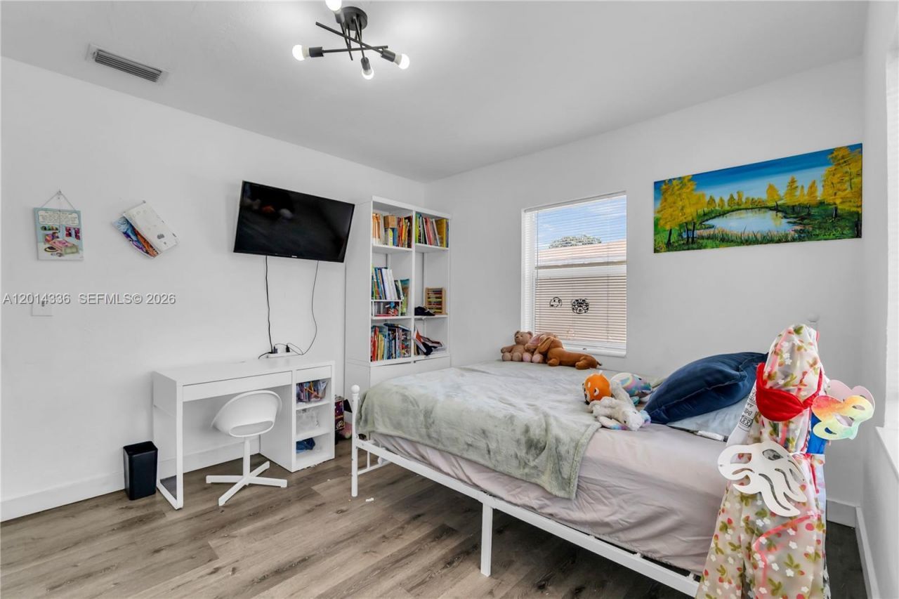 2533 Johnson St, Hollywood, FL 33020 Photo