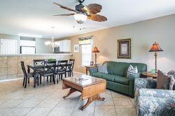 725 Blue Stem Dr.  photo 4