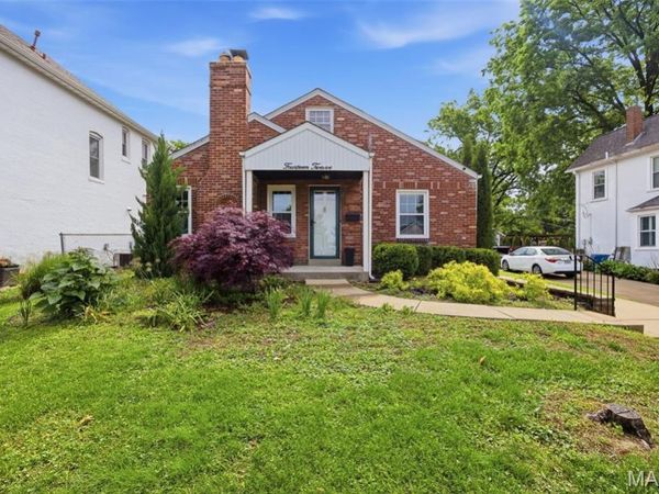 1412 Silverton Place , Richmond Heights, MO 63117