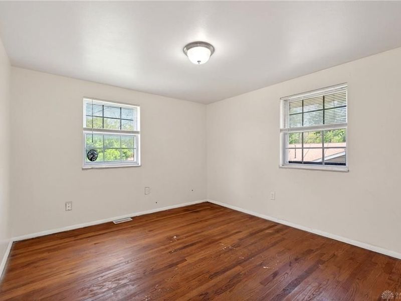 6608 Stranwood Drive, Englewood, OH 45322 Photo 21
