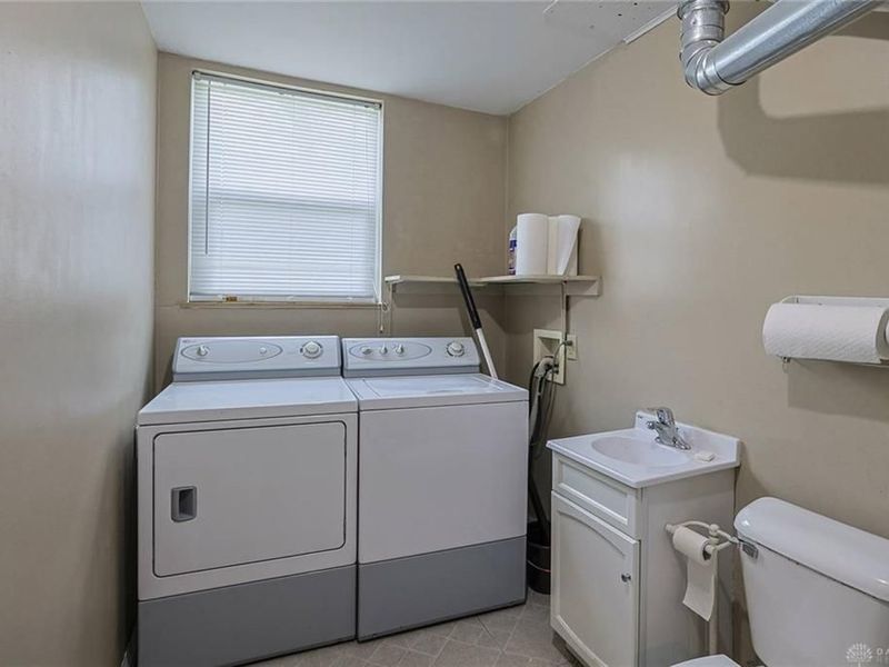 321 Allanhurst Avenue, Vandalia, OH 45377 Photo 34