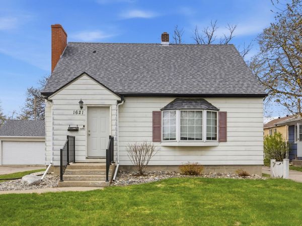 1621 8th Street S, Moorhead, MN 56560