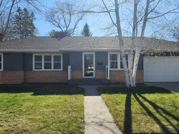 1222 15th Street S, Moorhead, MN 56560