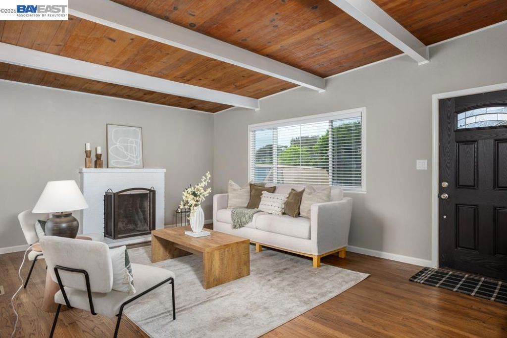 36637 Burdick St, Newark, CA 94560 Main Photo