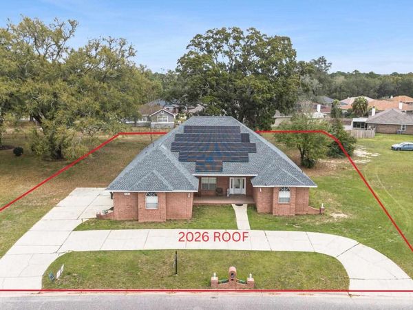 6084 Toulouse Dr, Pensacola, FL 32505