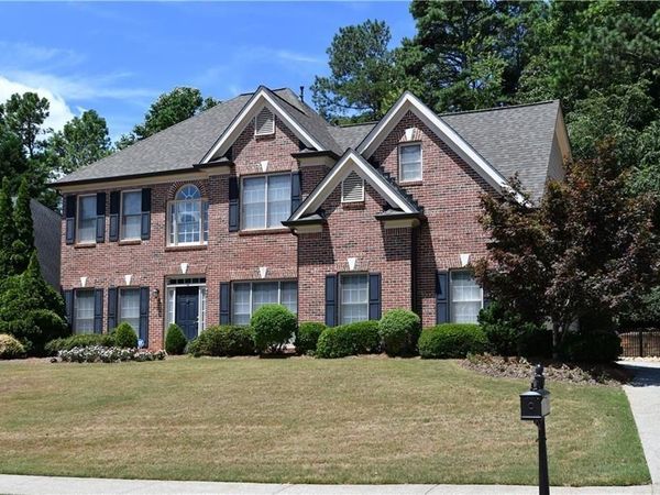 1025 Fairview Club Circle, Dacula, GA 30019