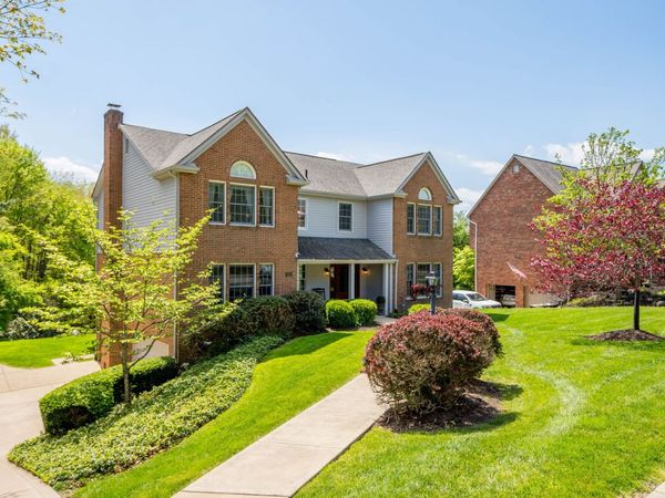 102 Foxwood Drive , Wexford, PA 15090