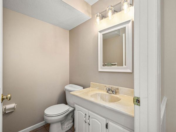 102 Foxwood Drive , Wexford, PA 15090
