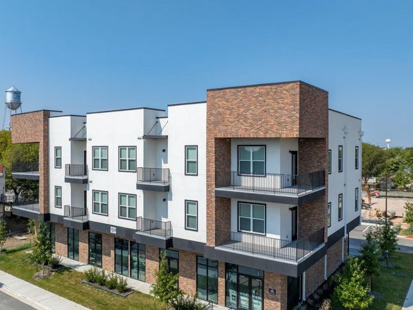 109 N Lexington ST , Unit 202, Manor, TX 78653