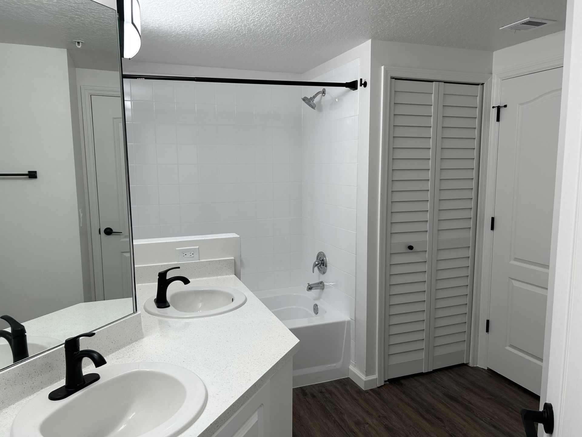 11035 Legacy Boulevard, Unit 204, Palm Beach Gardens, FL 33410 Photo