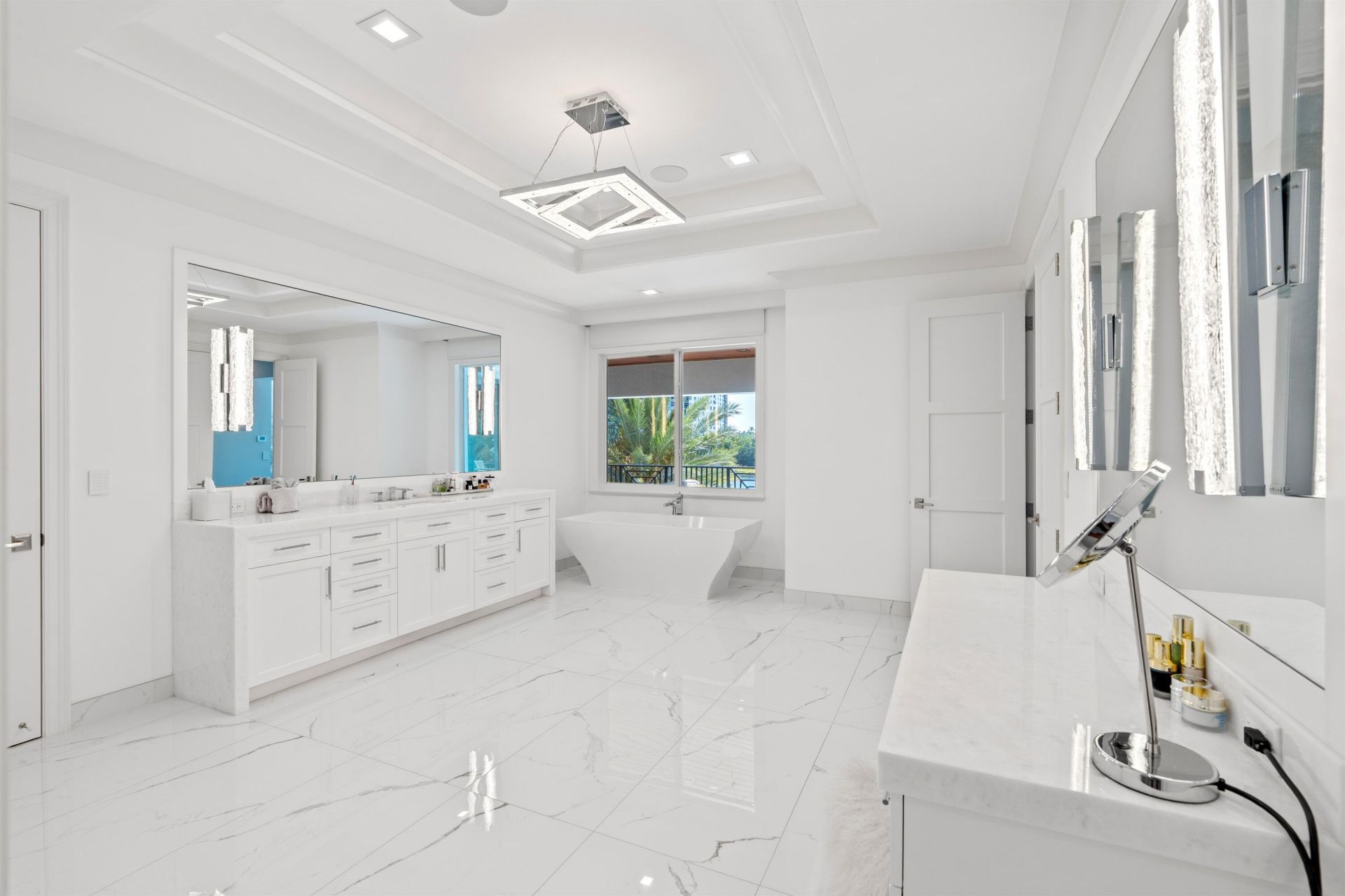 7212 NE 8th Drive, Boca Raton, FL 33487 Photo