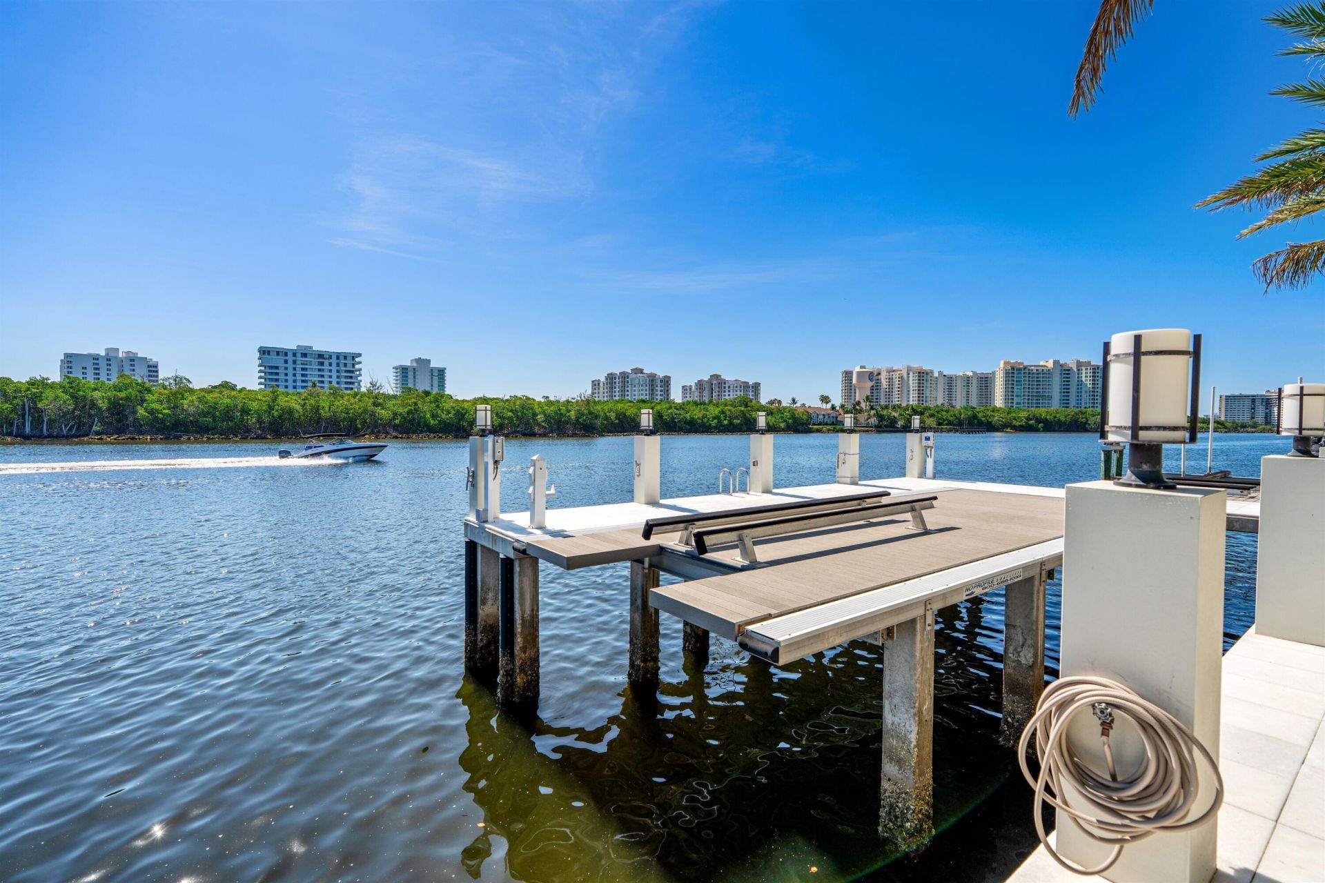 7212 NE 8th Drive, Boca Raton, FL 33487 Photo